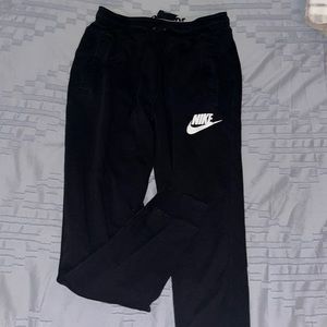 Nike Women/Girl sweat pants